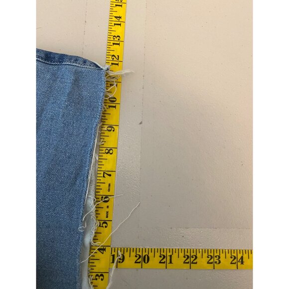 Hollister Ultra High-Rise Mom Shorts Distressed Denim Patchwork Size 5 - Picture 10 of 10